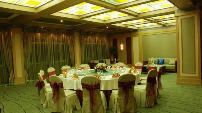Solar Valley Micro E International Hotel Dezhou Restaurang bild